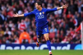 开云体育入口-NBA季后赛首回合激情夜！高芙里突外投，热刺小胜纽约尼克斯